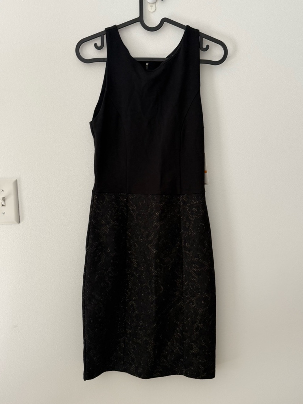 NWT Jessica Simpson Black Sleeveless Lace Detailing Dress